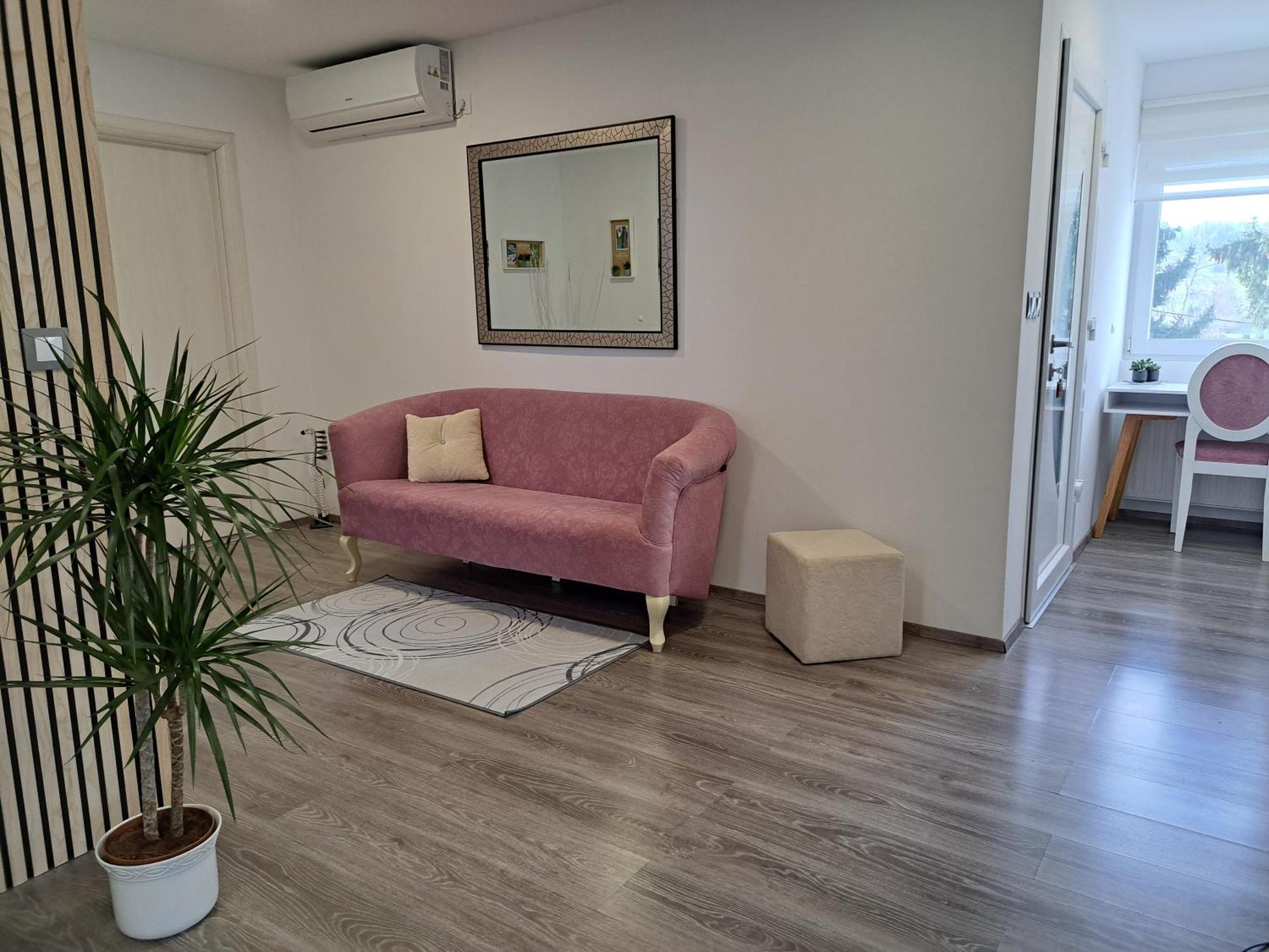 Apartmani Habibi Jalzabet Екстериор снимка