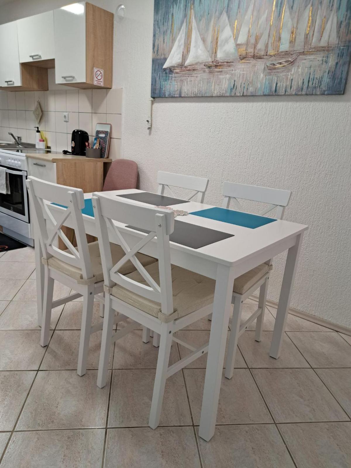 Apartmani Habibi Jalzabet Екстериор снимка