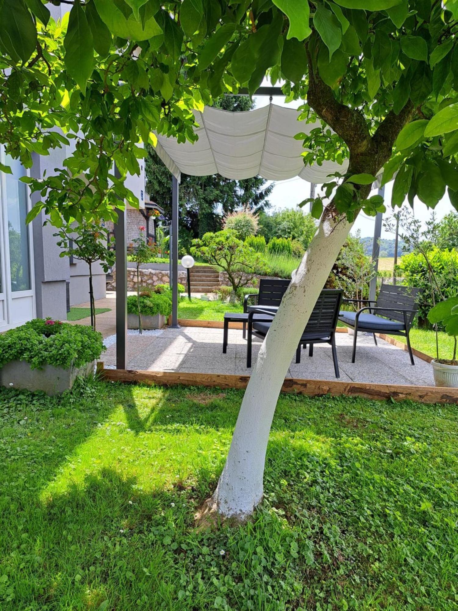 Apartmani Habibi Jalzabet Екстериор снимка